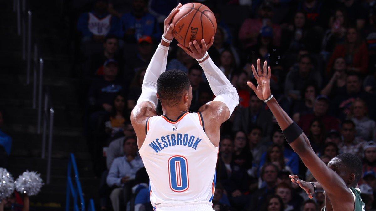 保罗-乔治怒了, 这球绝杀无效, 裁判请你给我一个完美的解释