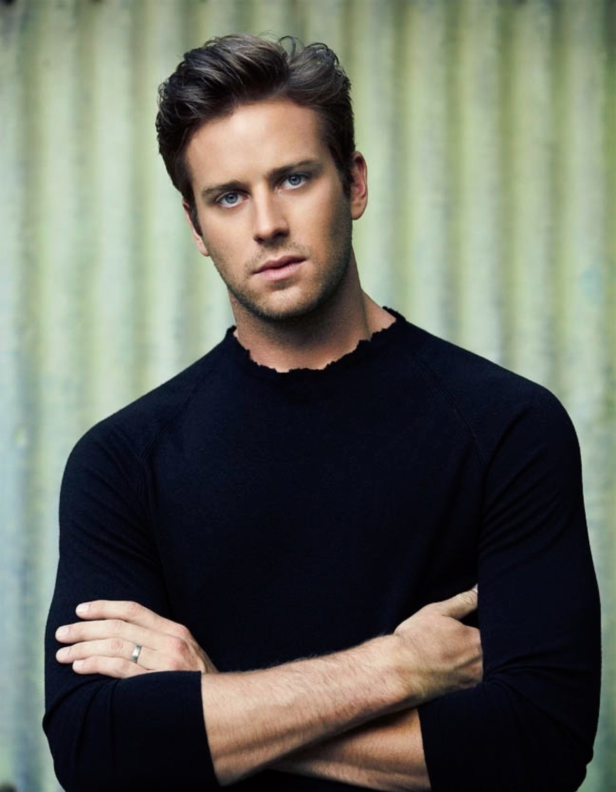 曾祖父是石油大亨,演艺圈标准高富帅,被赞"就是王子本人"