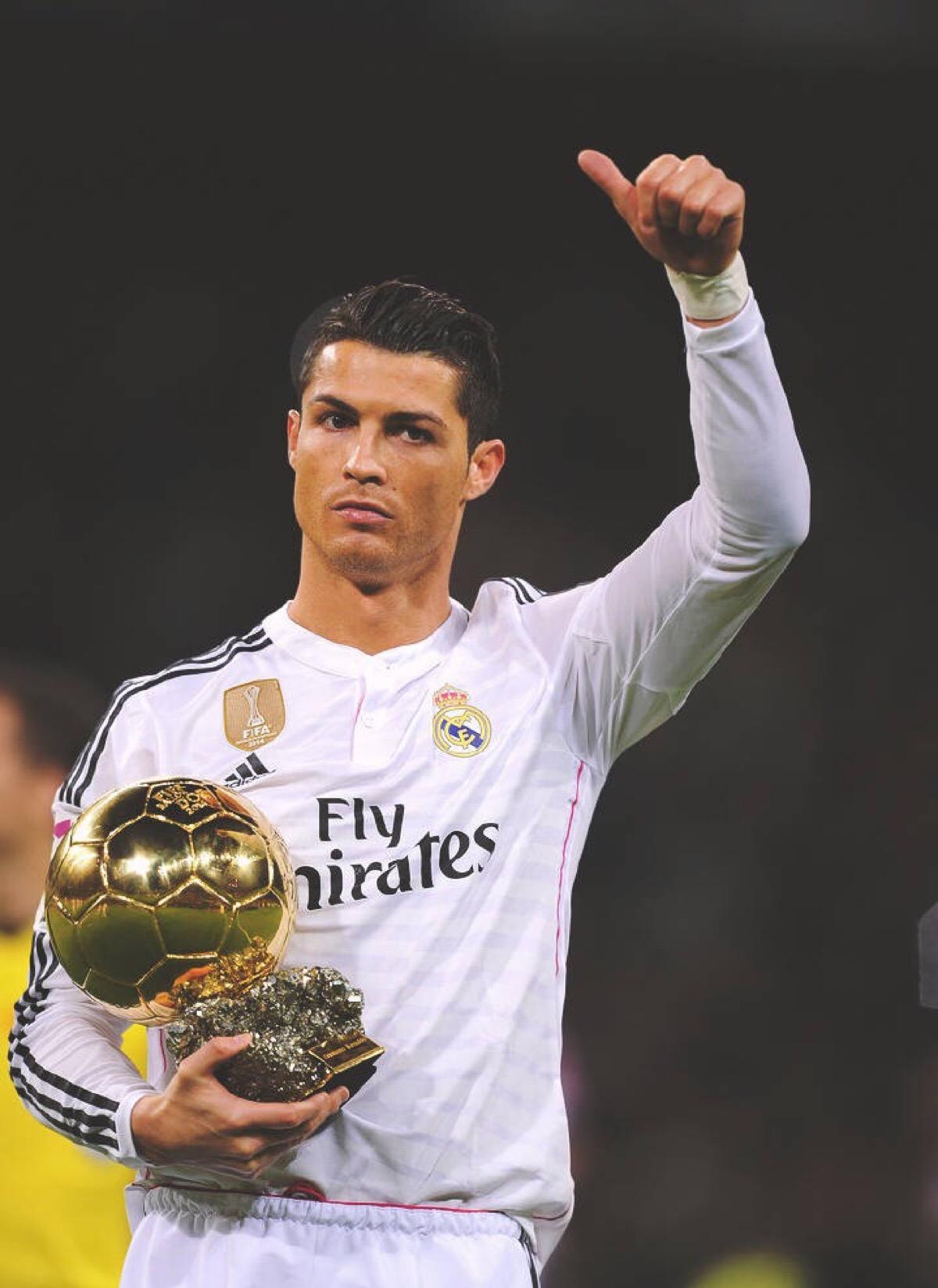 c罗不仅要求涨薪还要得到尊重,皇马冰冷面孔让人心寒