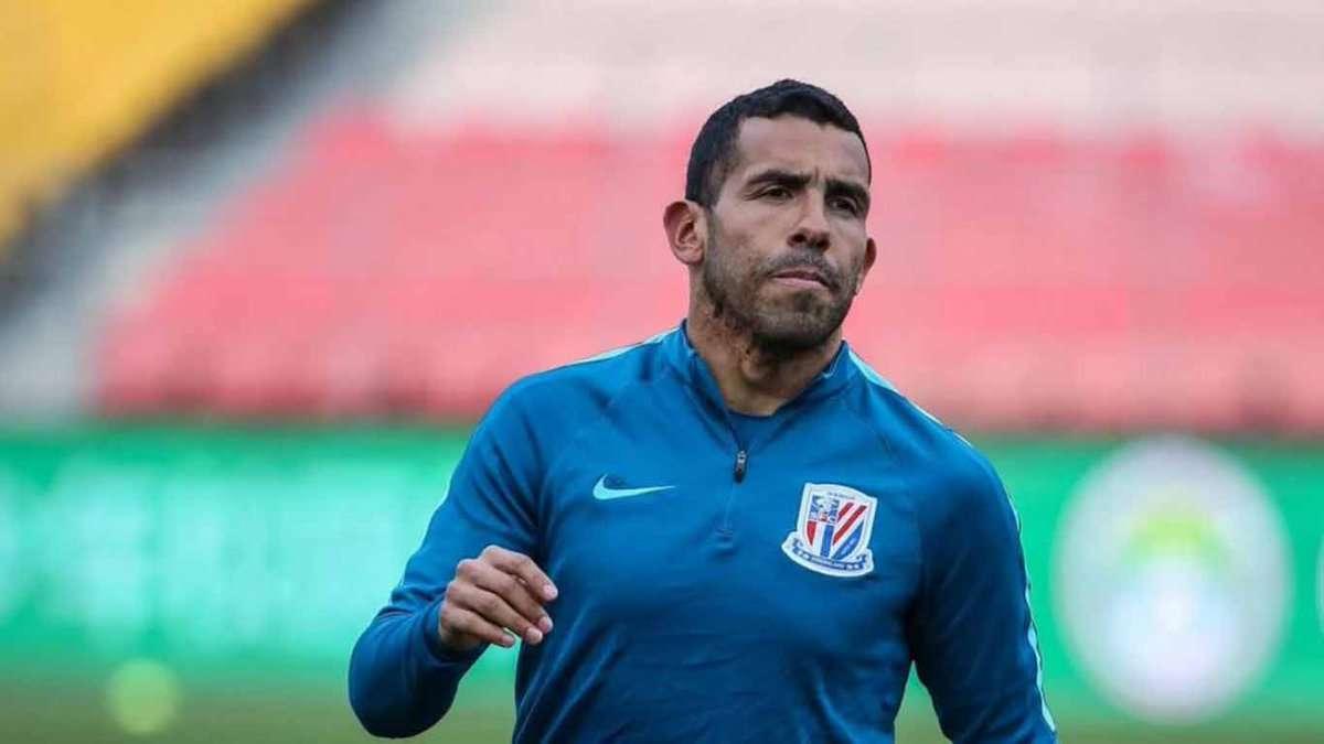 申花官宣特维斯离队!7400万一球后灰溜溜的走,迪士尼哭了