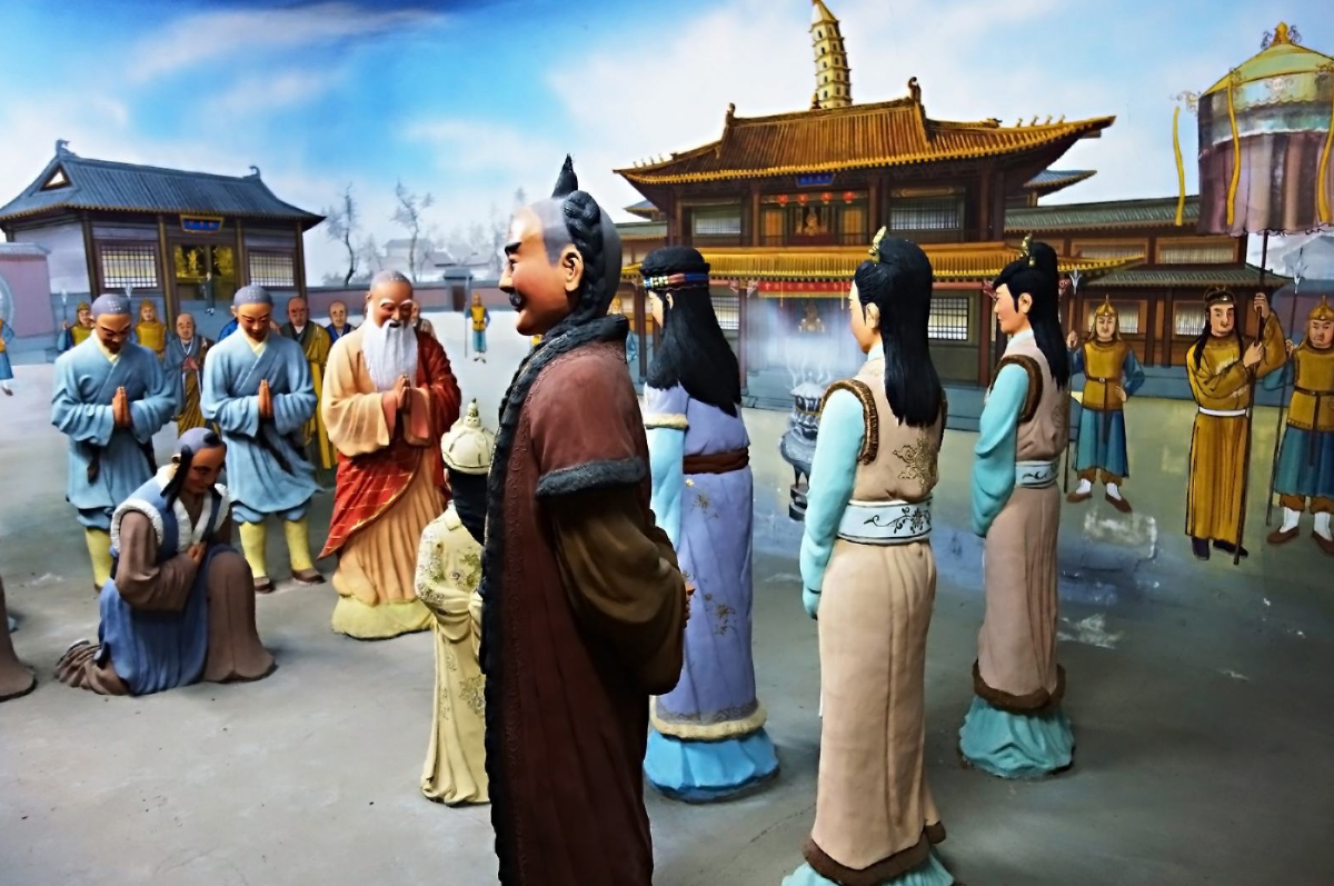 这个西夏女是个战争狂人,总巴结党项贵族,死时才想起自己是汉人