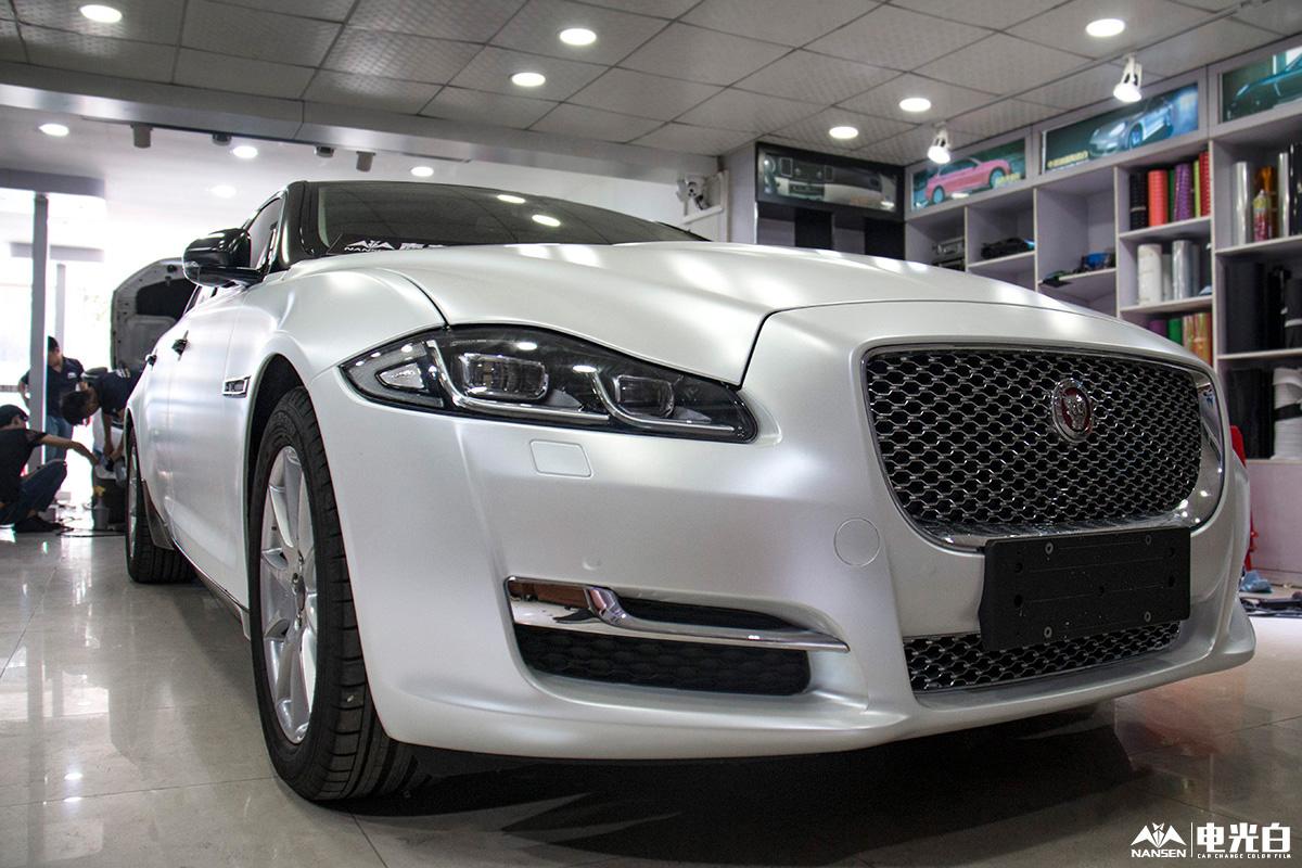 xjl贴膜改色电光白【产品型号】电光白【施工项目】南森汽车改色贴膜