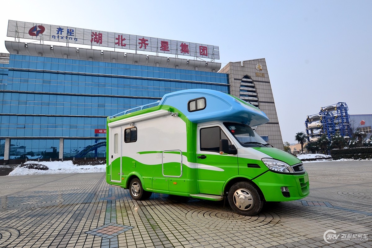 标配46万起 齐星依维柯定制款 冰激凌售卖房车