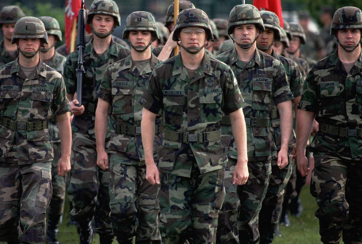 被打翻2个,其余8人直接投降|士兵|德国|国防军_新浪新闻