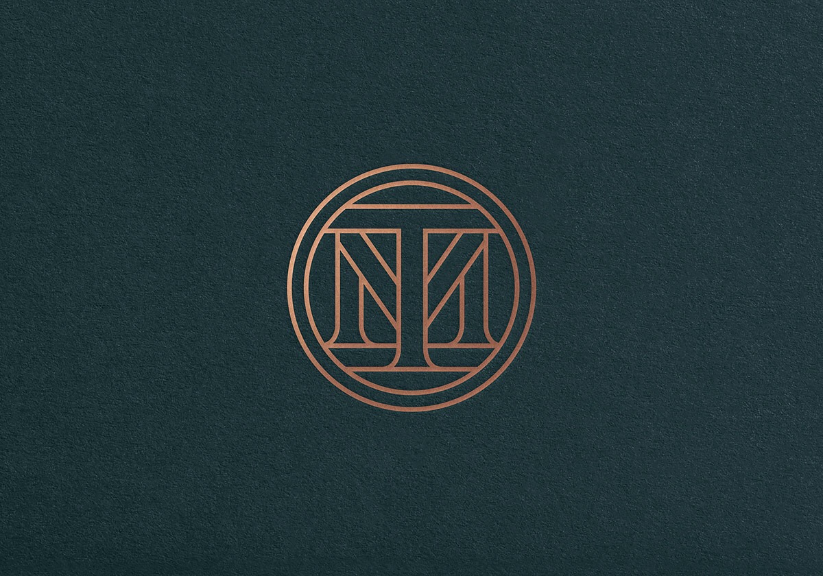 tenth muse品牌形象设计,香水小鸟打开情绪的钥匙.