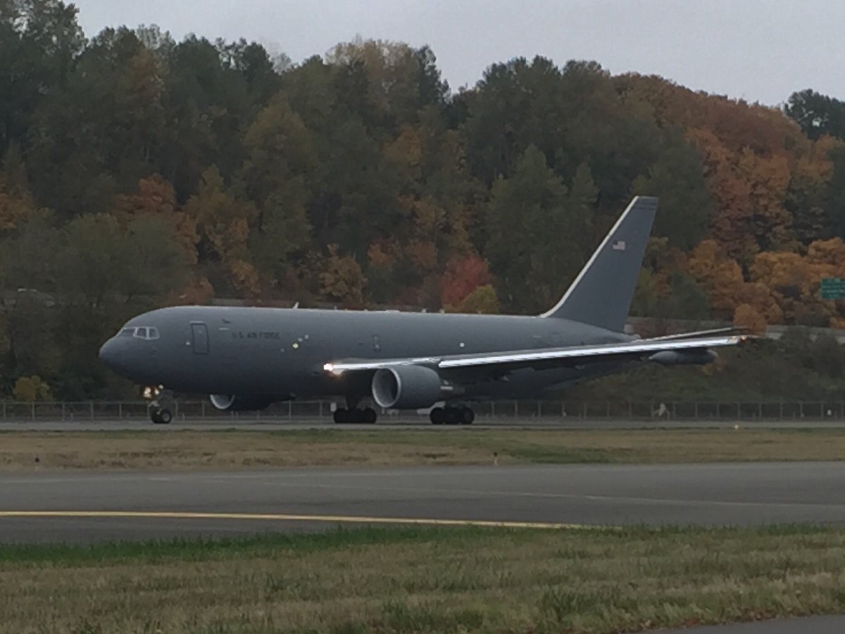 原本计划在今年年底前,将把首架最新加油机kc-46a交付给美国空军,但