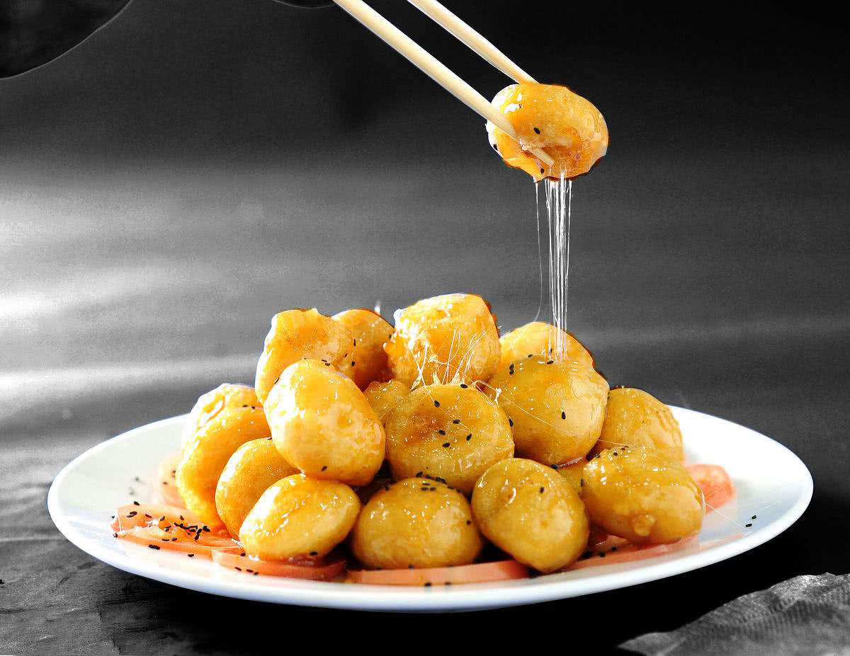 这几种让人赞不绝口的拔丝美食,你最爱哪一个呢?