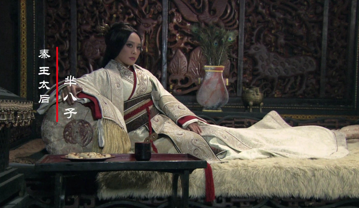 今日头条12月大数据显示, "芈八子"宁静的美誉度月均达80%,总阅读量