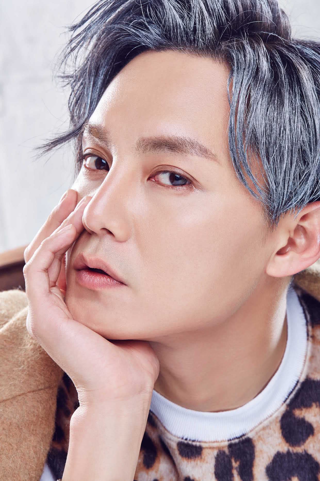 给郭京飞当过助理 29岁靠一剪梅走红 尹正给张国荣配音圈粉