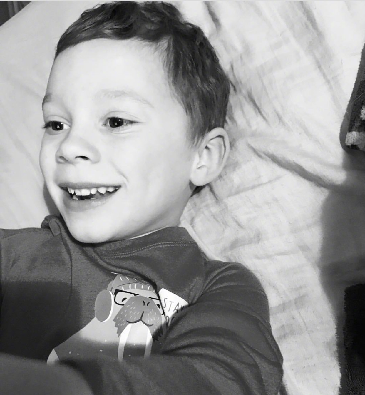 小网红gavinthomas的新表情包请配上你觉得图文相配的文字