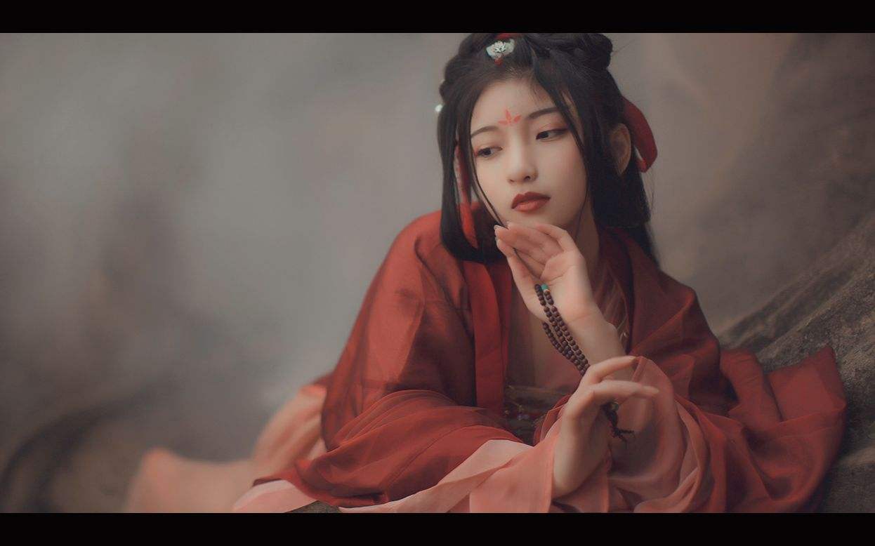 你只知道其中一句的诗词,全知道算我输(百年欢笑,能得几回又)