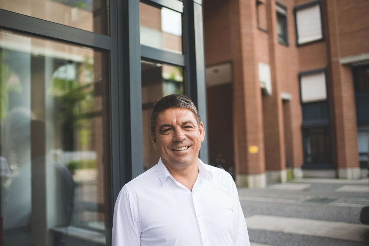 头条·对话丨毕福康:特斯拉"很烧钱",拜腾会"省着花"