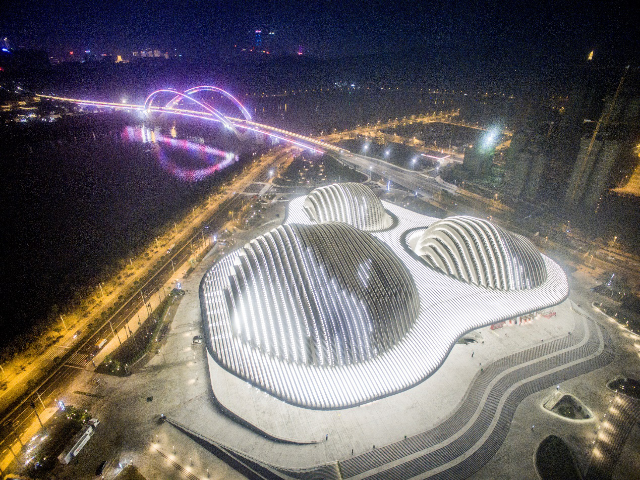 "网友看南宁"广西文化艺术中心——坠落在南宁的明珠|音乐厅|艺术中心