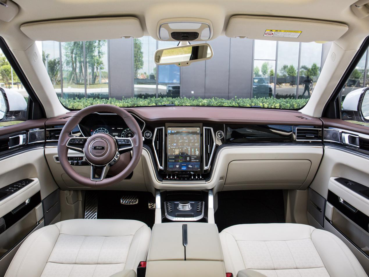 58-15.58万元 众泰t700 8at车型正式上市