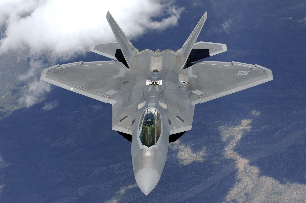 歼20装涡扇10B首飞,涡扇15试飞提速,进度让美