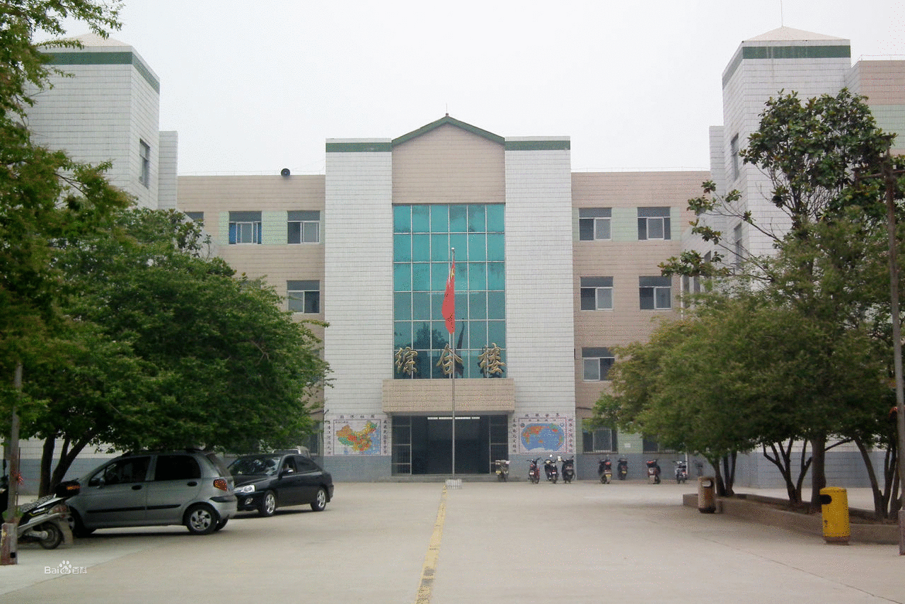 兄弟两人,哥娶农村女,弟娶城市女,20年后,弟弟羡慕哥哥