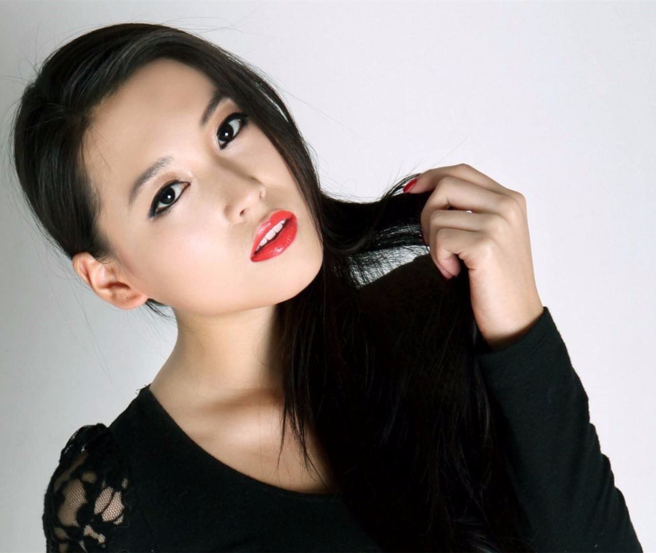 33岁的离异女人,还敢再奢望爱情吗?