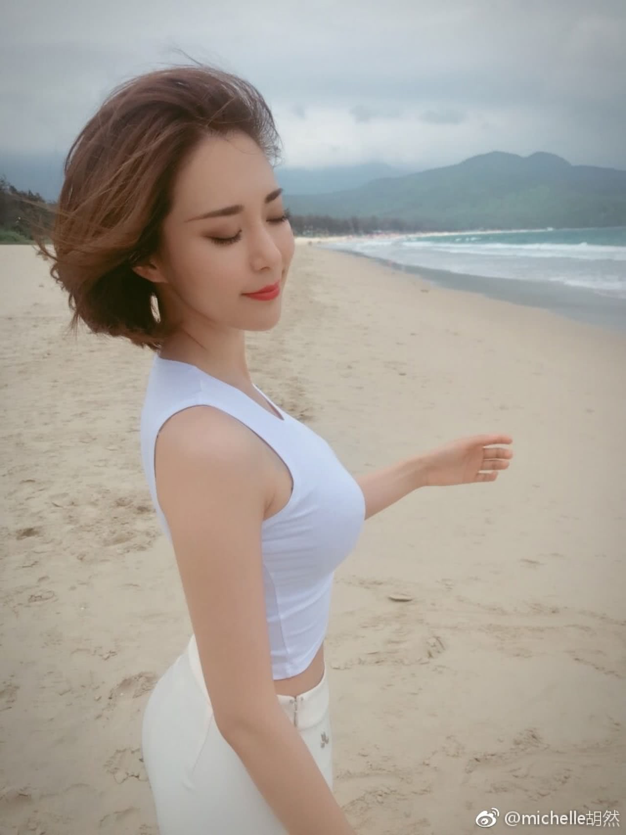 王晶找余文乐演卫斯理,胡然演白素真的没什么说服力