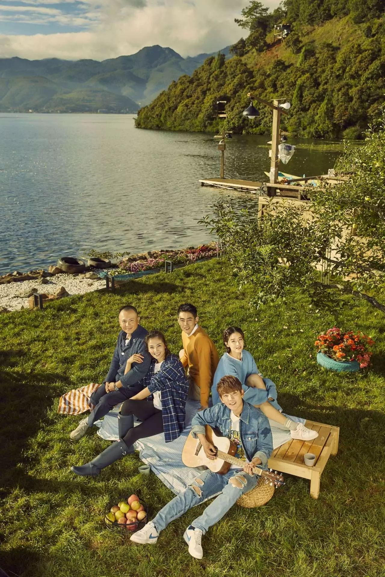 《亲爱的客栈》完结 刘涛陈翔等人落泪告别 直言:这20天最轻松