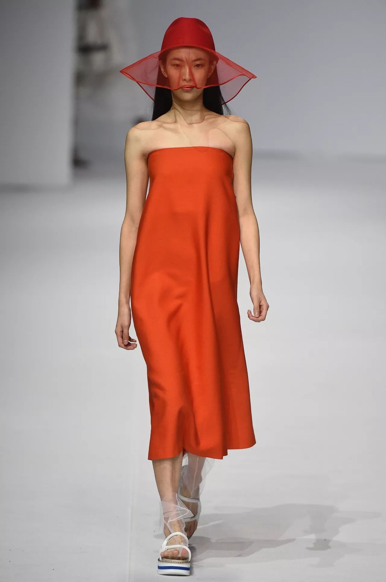 趋势2018春夏亚洲服装都流行什么