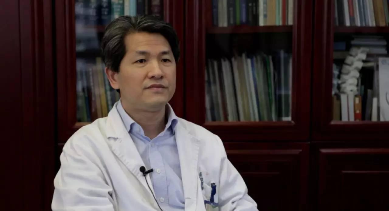 三甲医院自制明星小药,5,6块钱专治痔疮,花钱少疗效好!