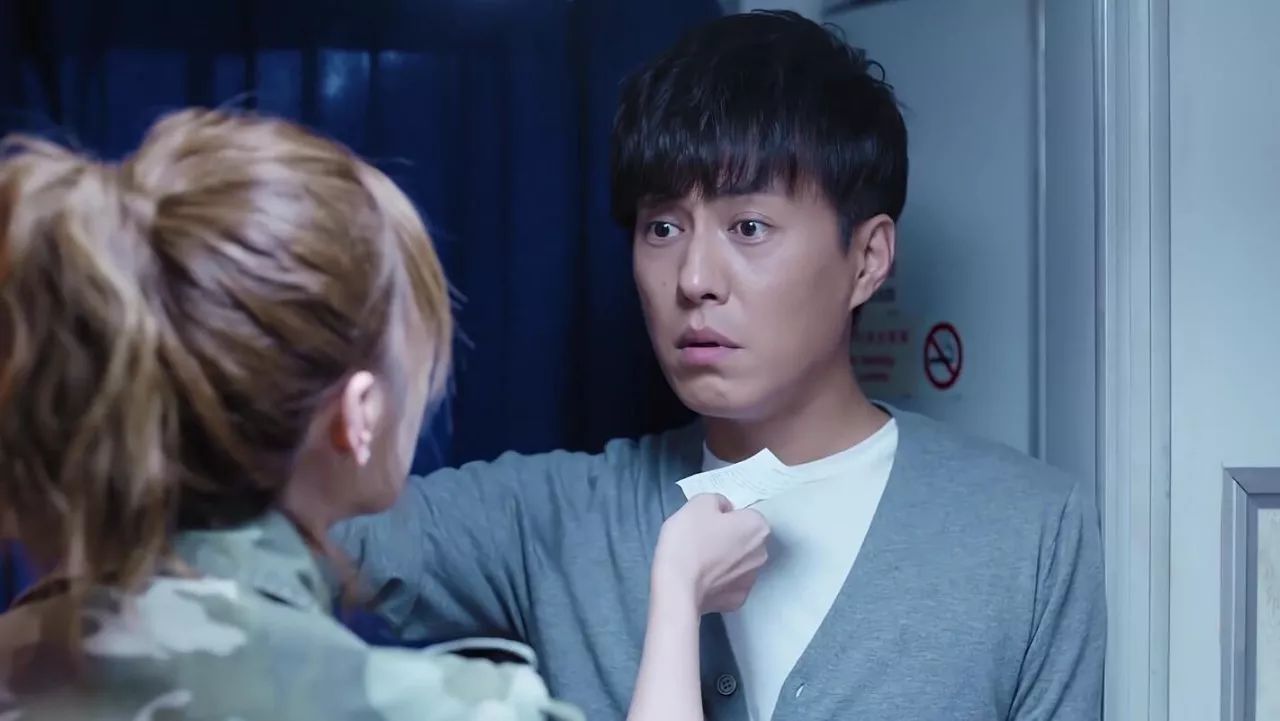 《恋爱先生》开播口碑两极,有刘海的靳东大家看不惯?