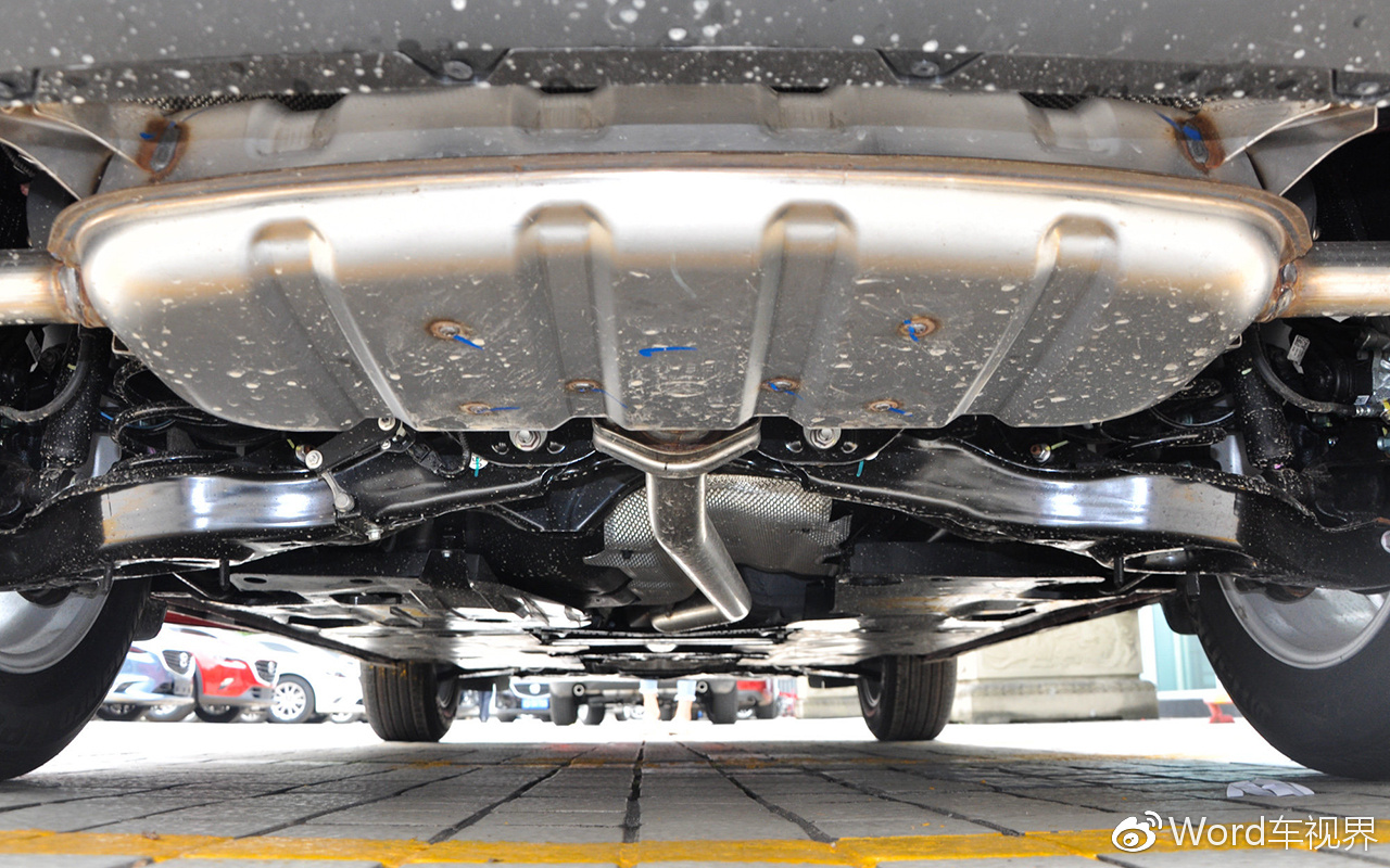 颜值,操控很诱人,空间,隔音是硬伤,马自达cx-4详细评测