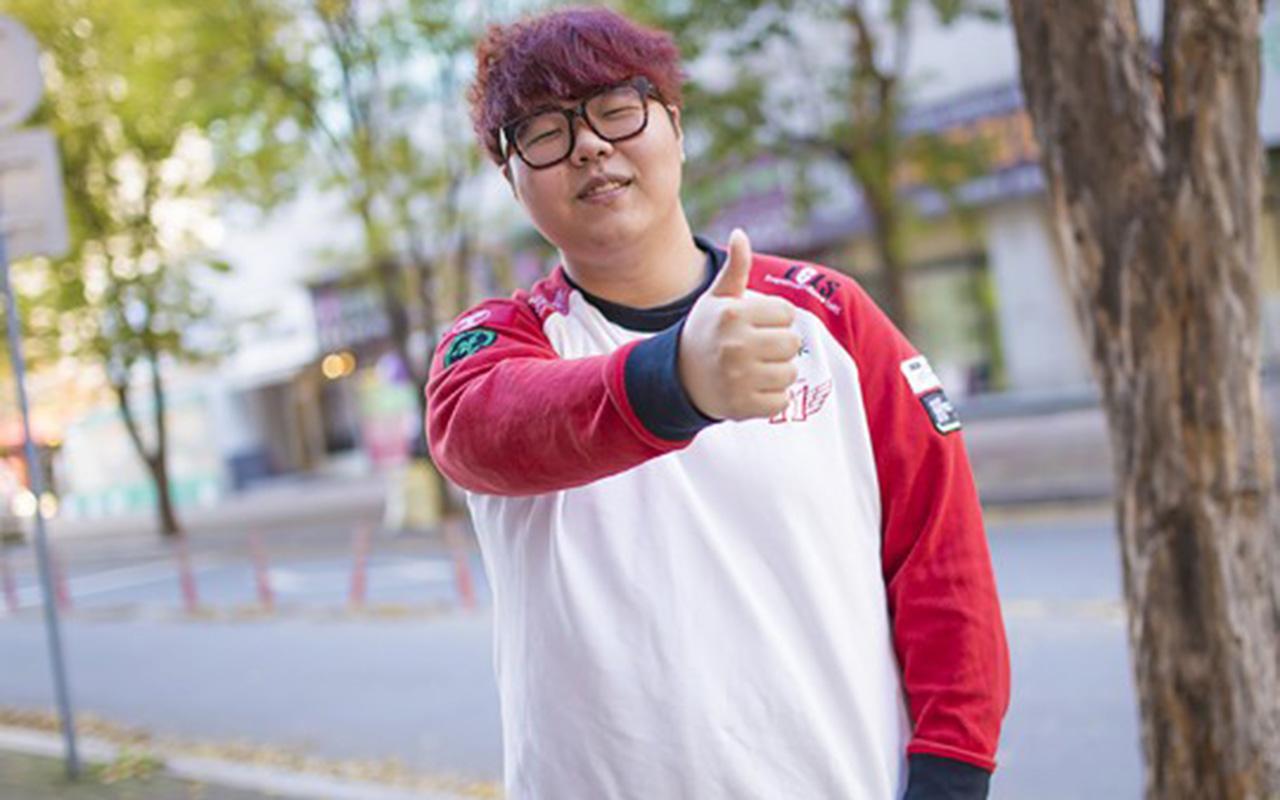 lck春季赛玩出新花样, skt辅助wolf转型打野, 并首秀拿下mvp