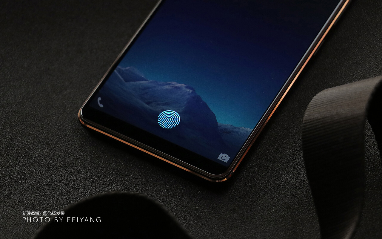 未来已来世界第一款屏幕指纹解锁vivox20plus屏幕指纹版