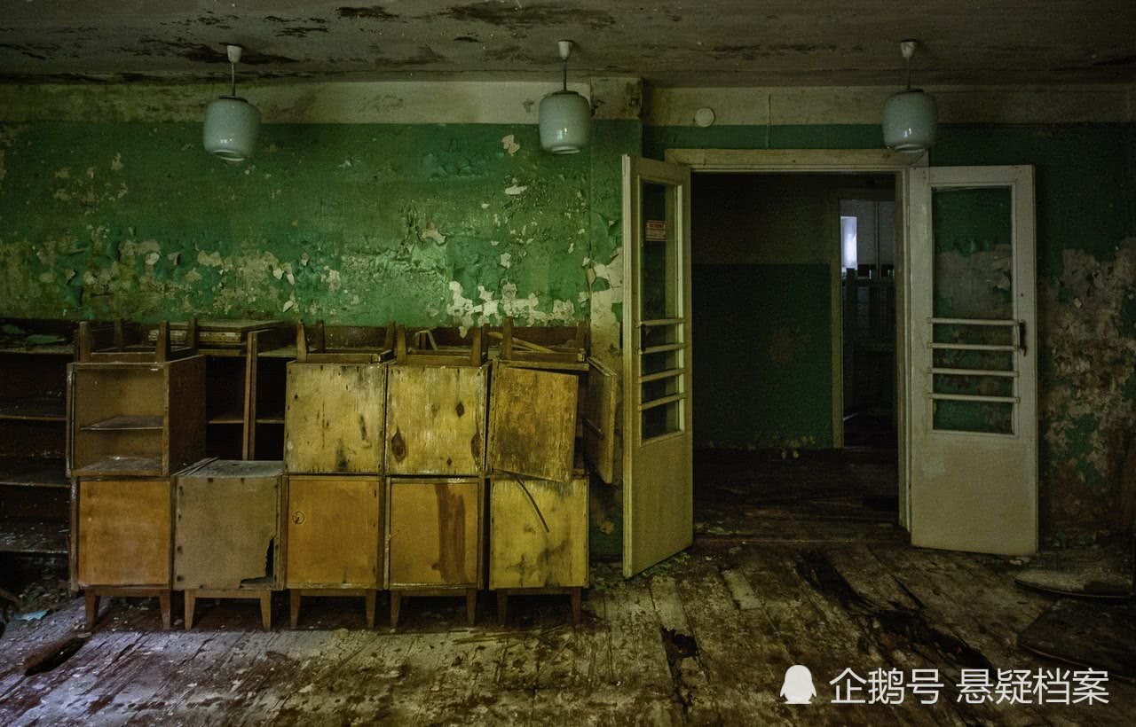 男子发现一座废弃的疗养院,多年依然保持原样,人们似瞬间消失