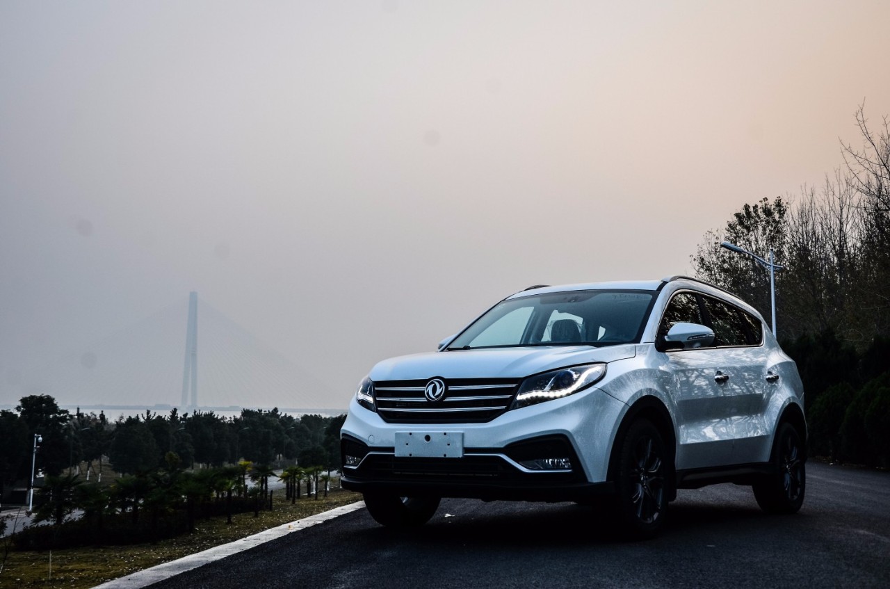 开了1000公里后 美女这样评价风光580智联型