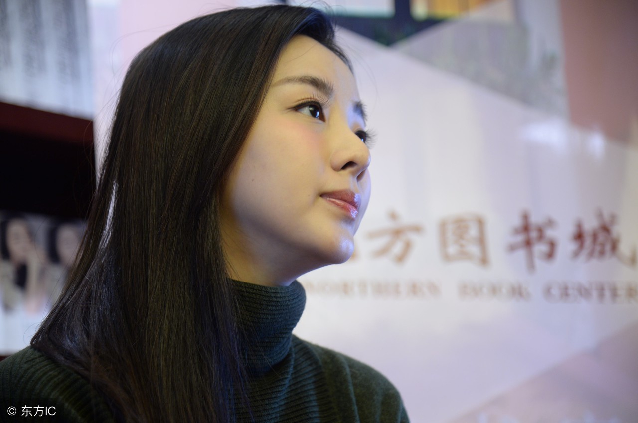 素颜李思思你们认得出来吗67