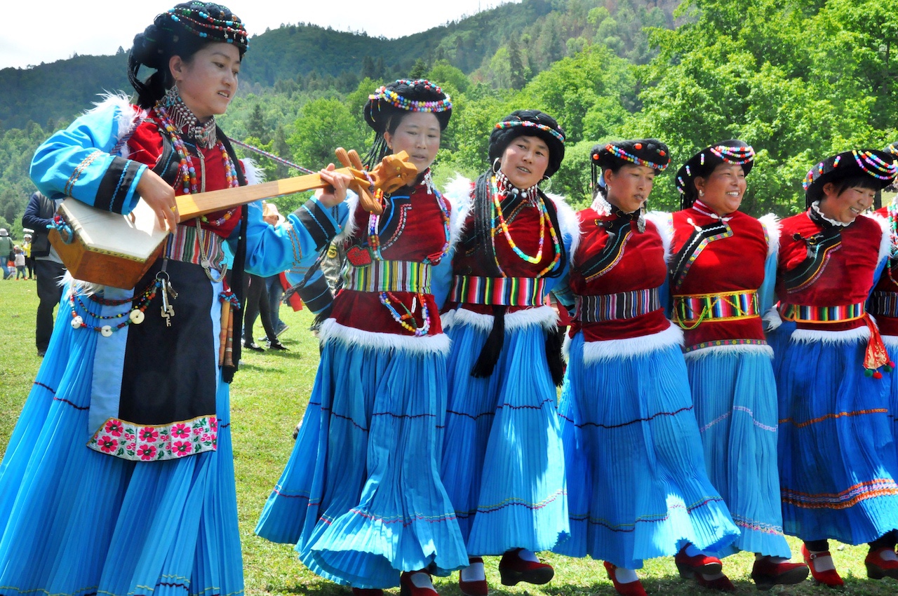 不是大理,云南这座大山深处藏了一个会玩羊头琴的民族|普米族|羊头