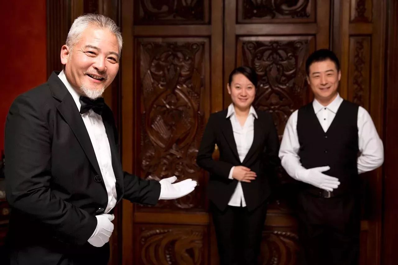 经验沉淀品质   拥有国际一级资质的建业物业   提供24小时管家式服务