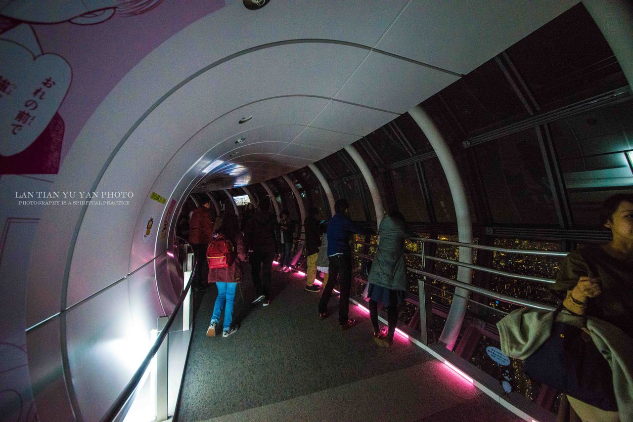 如何登上东京晴空塔之巅?