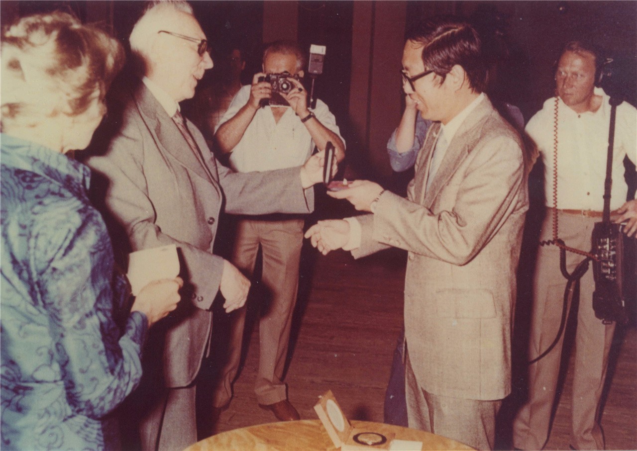 《谢谢了,我的家》数学家丘成桐展现文人风骨获网友点赞