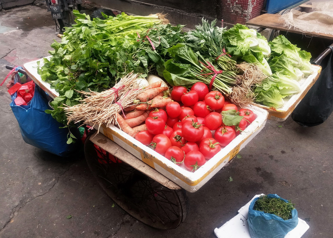 正月十七广州早市蔬菜青黄不接之势已现初夏势不可挡