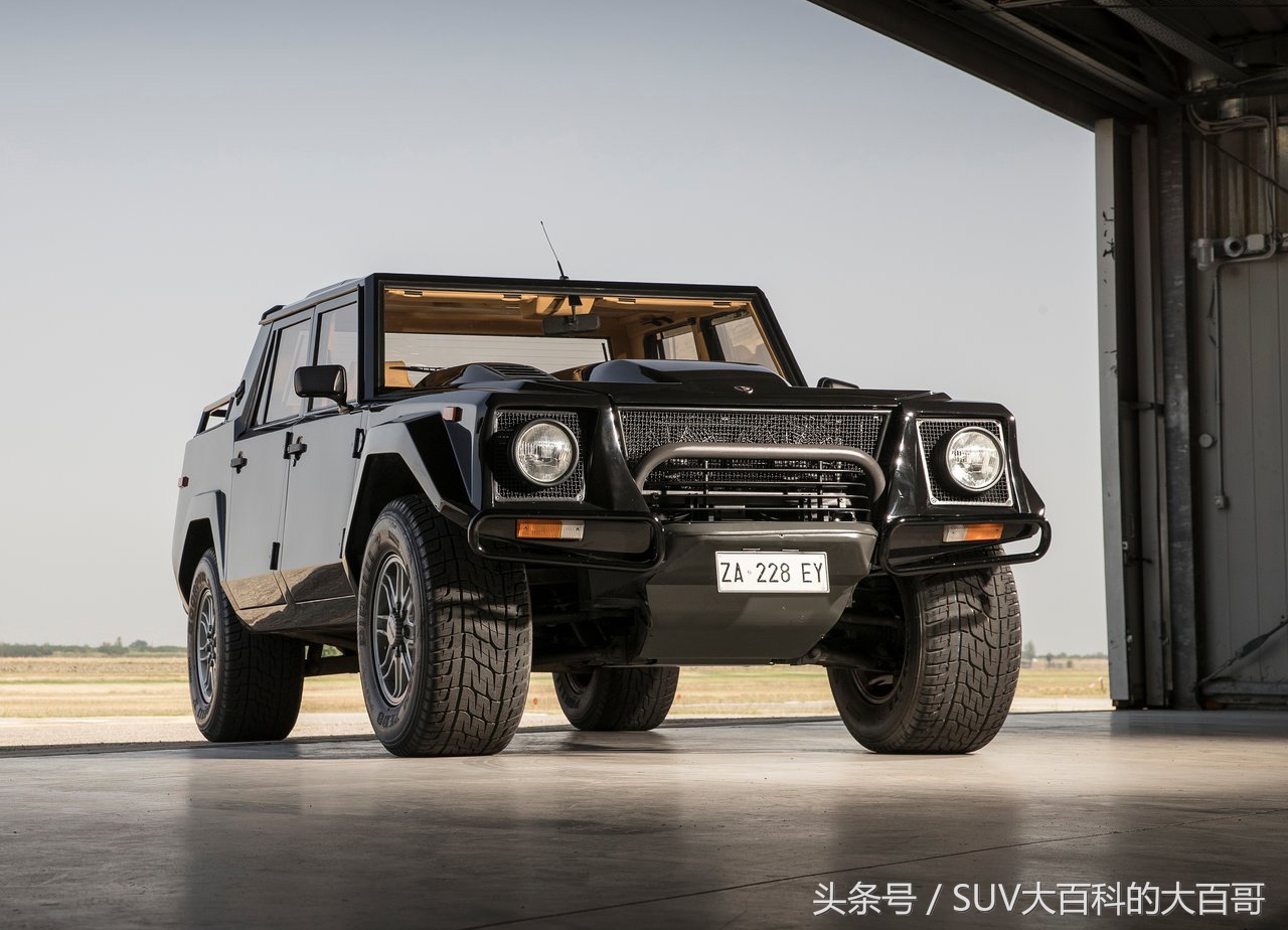 兰博基尼首款suv lm002高清大图