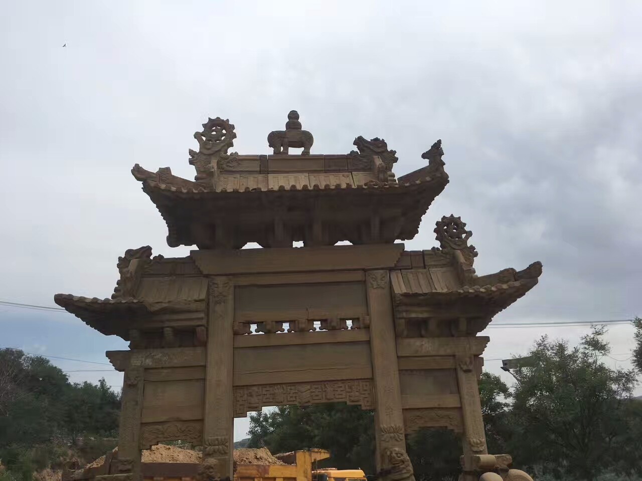 临汾:一百六十年的古牌楼 藏于深处人不知
