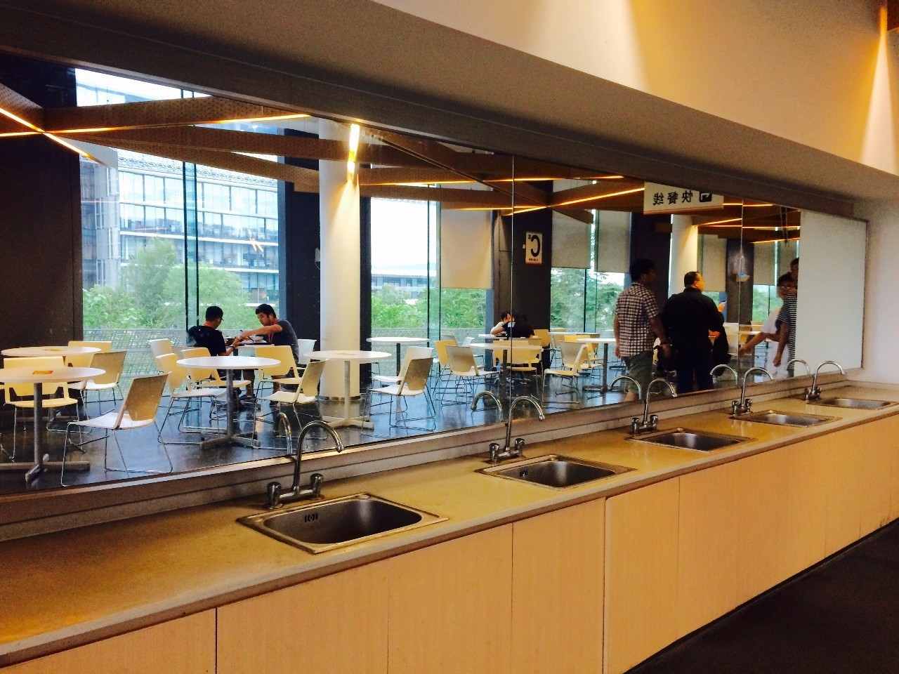 走进杭州阿里巴巴食堂,才能发现马云的创业管理文化核心!