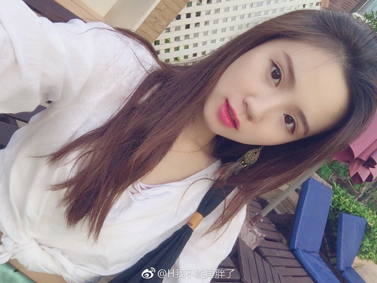 校花日记贺嘉雯19岁来自陕西师范大学播音主持专业身高165