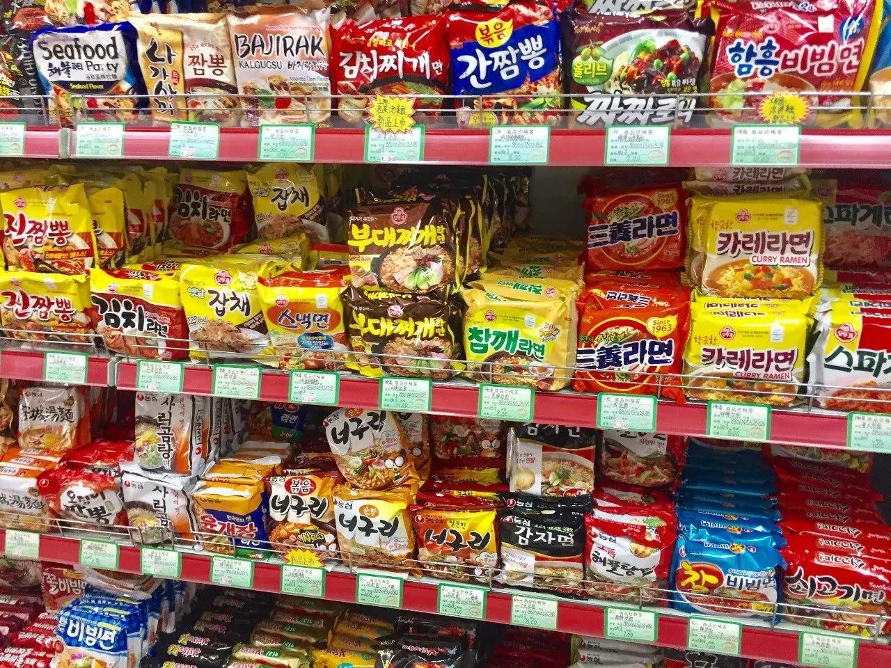 进口零食的魅力——走进异国风味的世界