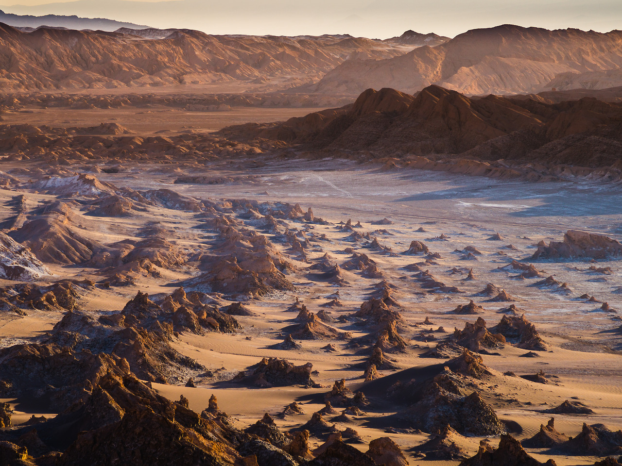 全球最干旱的沙漠:居民用网捕雾来造水,这怎么回事?