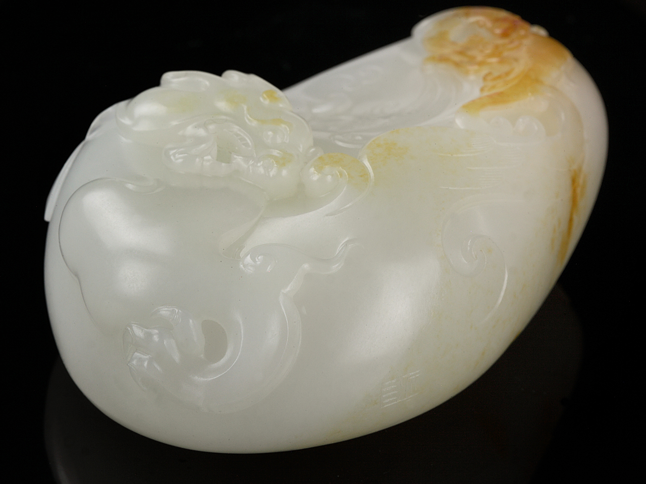 美玉如斯:啸龙鸣凤玉雕赏析