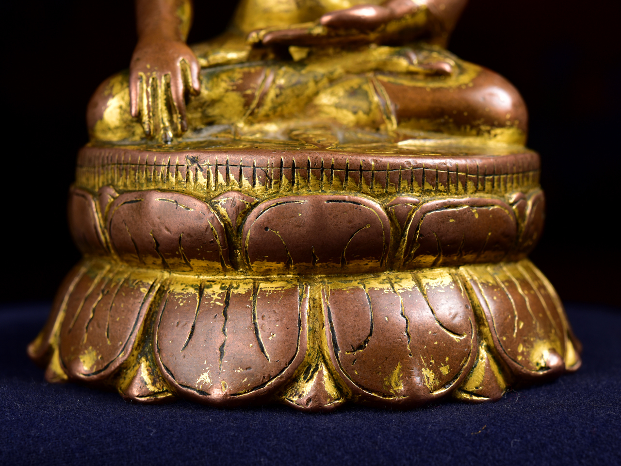 一尊佛陀像,带你来到千年前的李查维王朝