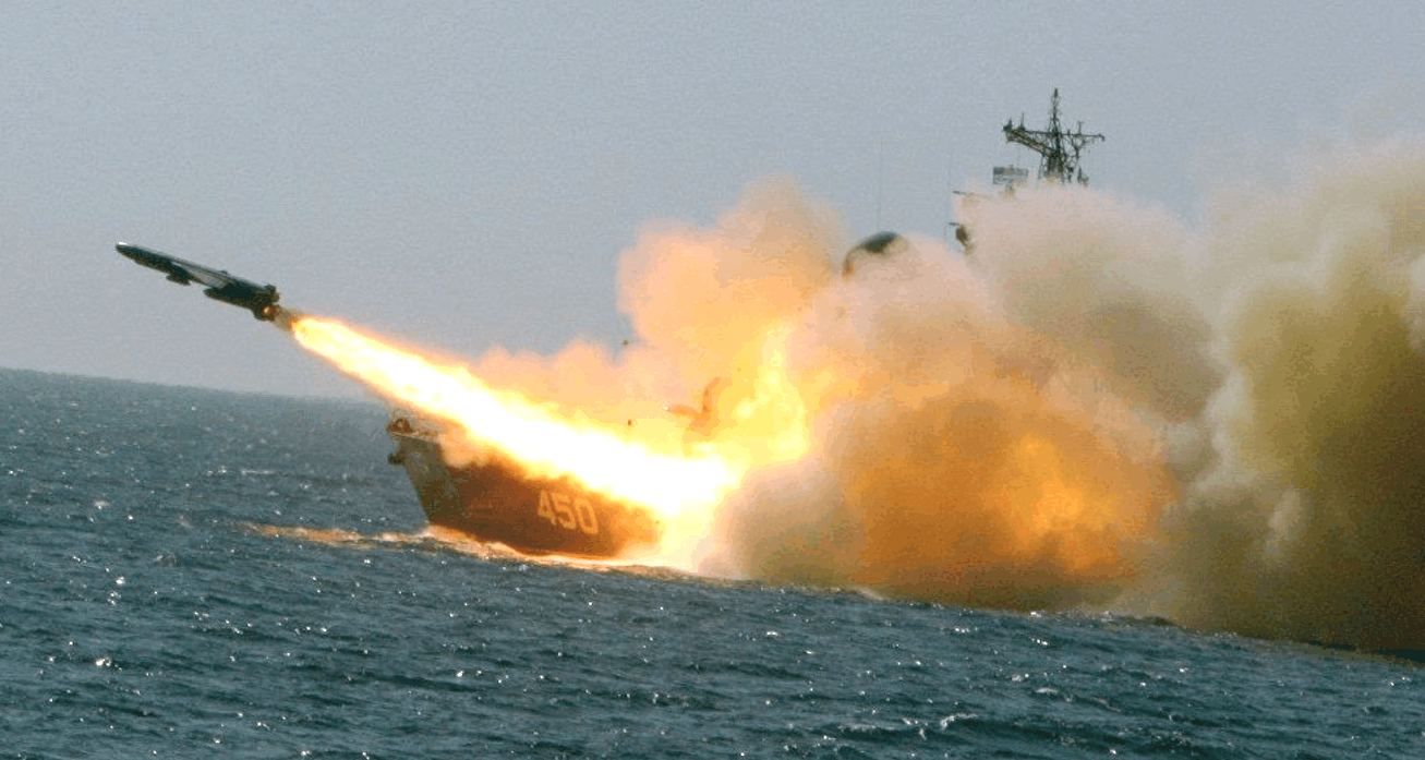 俄罗斯燃起冲天怒火 巡航导弹爆锤叛军