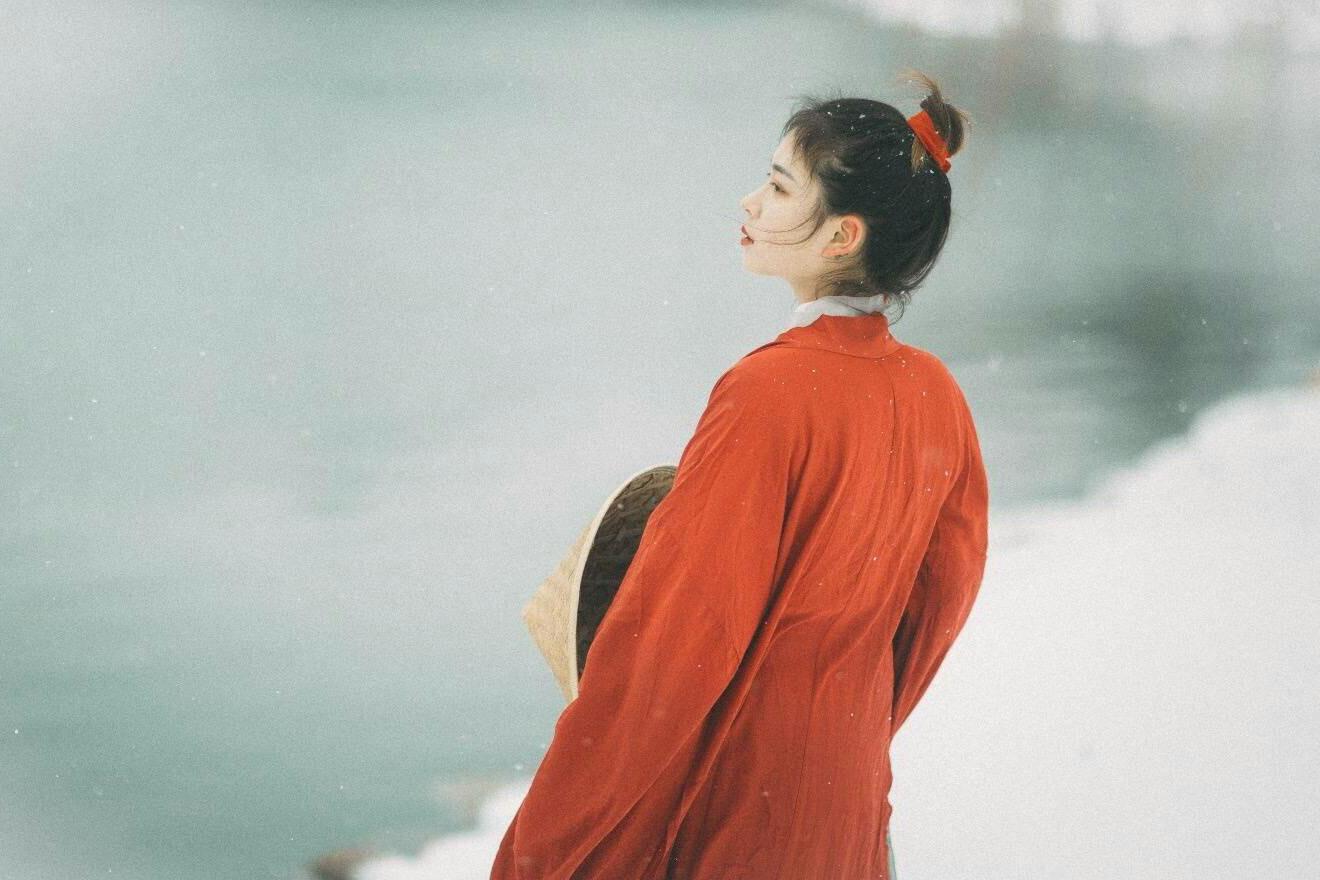 白发如雪,凄美了离别,白发如雪,纷飞了眼泪,唯美古风汉服