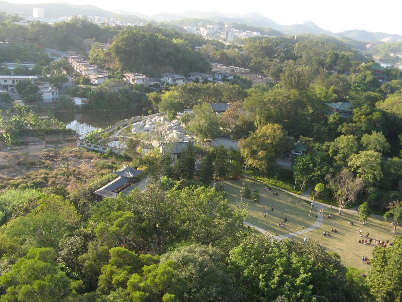 惠州西湖也有一座孤山, 是观赏西湖的最佳景点