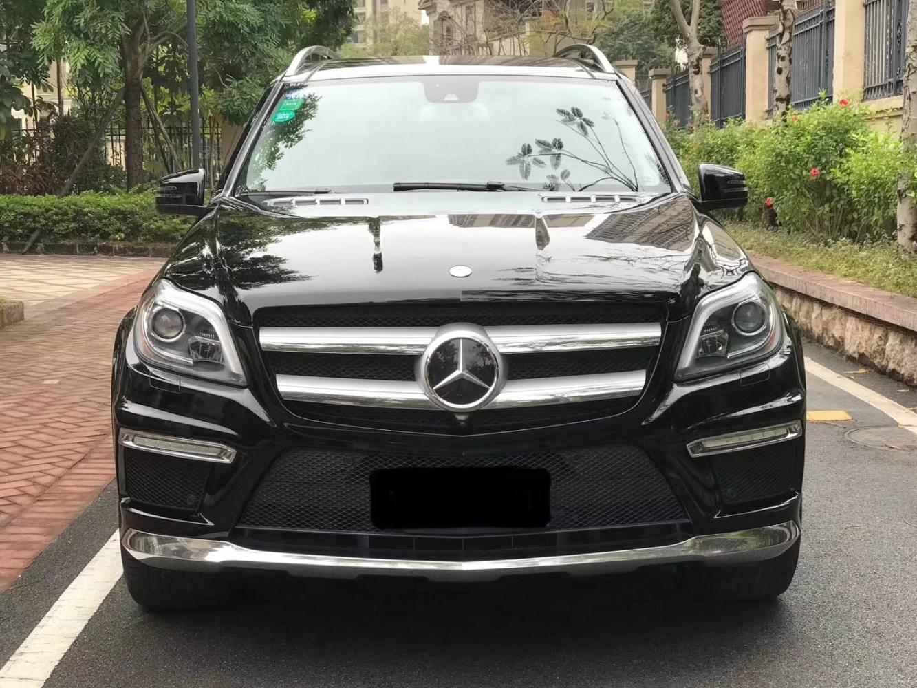 15奔驰gl550奔驰中的王者如今落魄到30多万出售