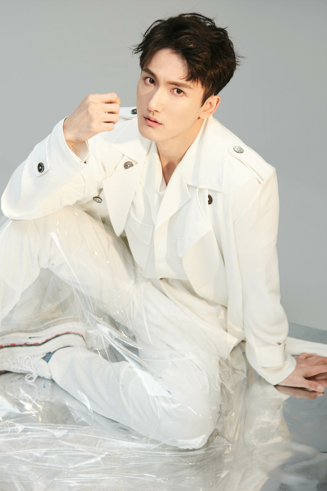 近日由黄轩,窦骁,蒋勤勤,张峻鸣等演员领携主演的大型古装魔幻电视剧